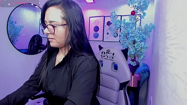 Tiara rr online show from January 2026 03:43:01 AM