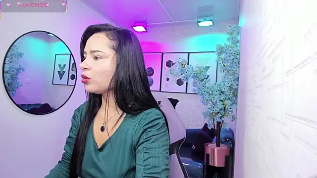 Tiara rr online show from April 2026 03:17:01 AM