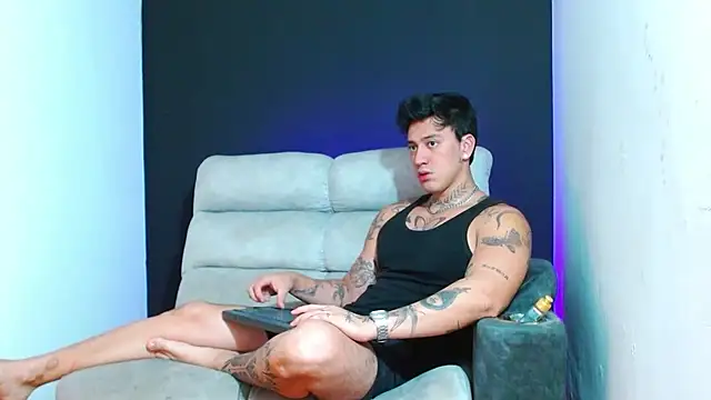 Snapshot of JUSTIN_FULLER1 chatting on February 2026 06:12:02 PM JUSTIN FULLER1 online show from February 2026 06:12:02 PM