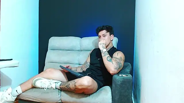 Snapshot of JUSTIN_FULLER1 chatting on July 2026 08:58:01 PM JUSTIN FULLER1 online show from July 2026 08:58:01 PM