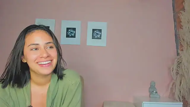 Snapshot of salavictoria chatting on January 2025 06:35:01 PM salavictoria online show from January 2025 06:35:01 PM