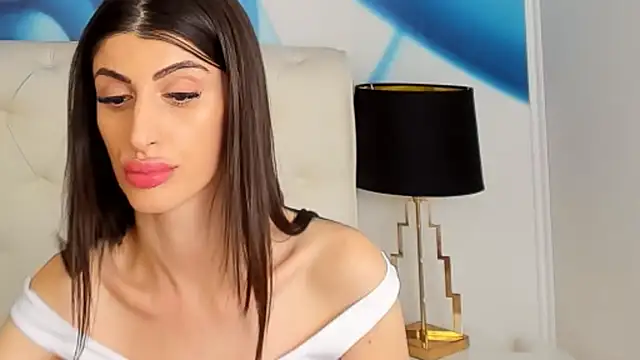 SkinnyDolly online show from February 2025 12:25:02 AM