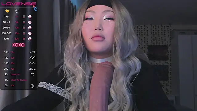 uko sa online show from February 2025 12:03:02 PM