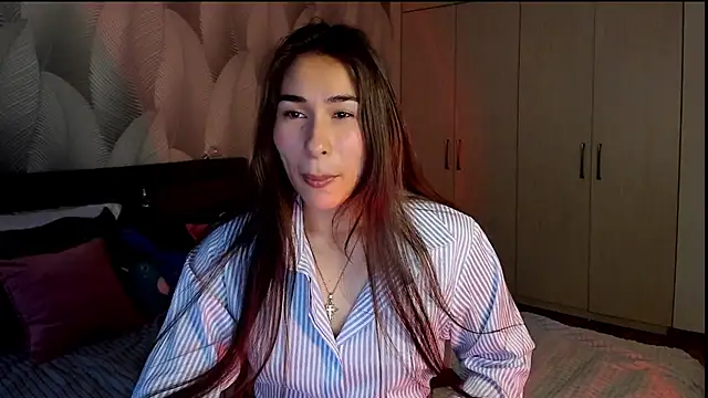 Snapshot of Bambiii_bby chatting on November 2025 03:16:01 AM Bambiii bby online show from November 2025 03:16:01 AM