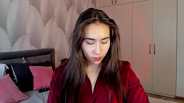 Snapshot of Bambiii_bby chatting on December 2025 04:06:02 AM Bambiii bby online show from December 2025 04:06:02 AM