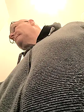 bogland33 online show from December 2025 07:57:02 AM