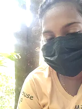 Snapshot of kumaricapalsex2 chatting on February 2025 04:37:02 AM kumaricapalsex2 online show from February 2025 04:37:02 AM