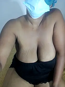 Snapshot of kumaricapalsex2 chatting on November 2025 05:53:01 PM kumaricapalsex2 online show from November 2025 05:53:01 PM