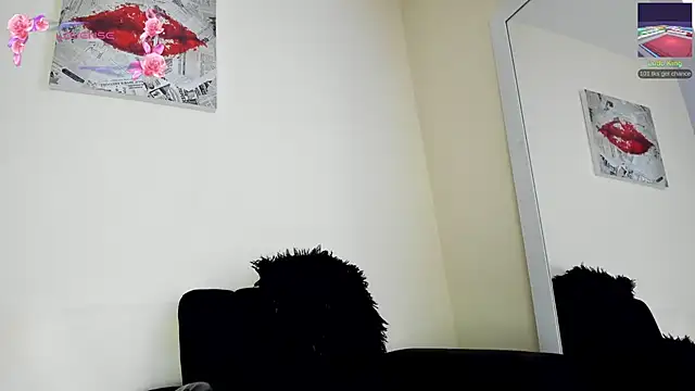 its  angelica  online show from February 2026 07:18:01 PM