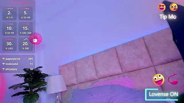 Snapshot of Doyeon_Dae chatting on February 2025 06:02:02 AM Doyeon Dae online show from February 2025 06:02:02 AM