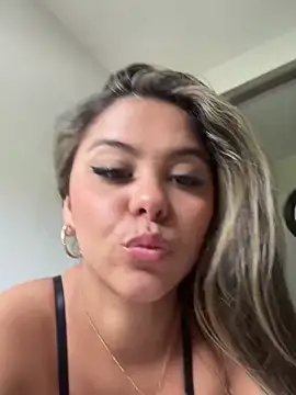 Snapshot of tuckersabrina chatting on December 2024 07:36:01 PM tuckersabrina online show from December 2024 07:36:01 PM