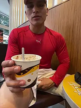 Snapshot of dantedesirexx chatting on March 2025 10:36:02 PM dantedesirexx online show from March 2025 10:36:02 PM