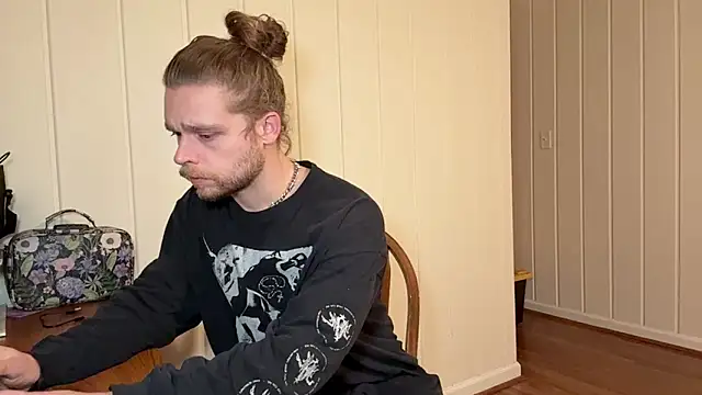 DaddydayDrinkzz online show from December 2025 02:31:01 AM