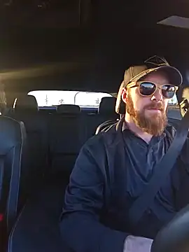 Snapshot of SirYummy18 chatting on January 2025 02:51:02 PM SirYummy18 online show from January 2025 02:51:02 PM