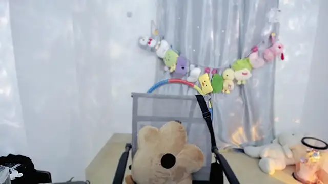 Fan ting online show from December 2025 02:43:02 AM