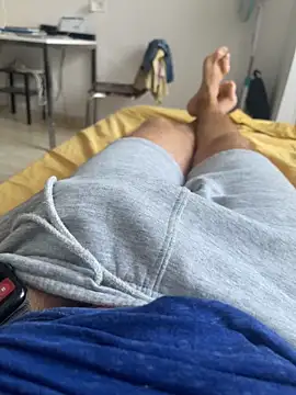 Snapshot of RSR_26689 chatting on October 2025 08:04:01 AM RSR 26689 online show from October 2025 08:04:01 AM