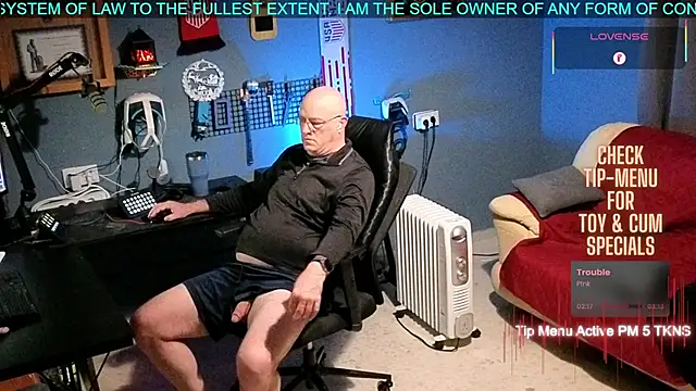 Snapshot of Pilot_Dave_69 chatting on November 2025 04:48:02 AM Pilot Dave 69 online show from November 2025 04:48:02 AM