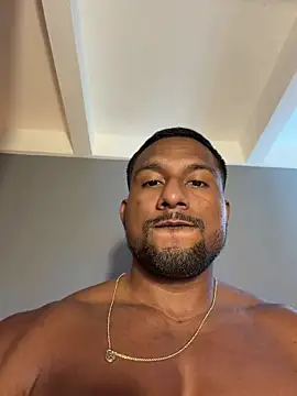 Snapshot of CallumMuscle chatting on July 2026 12:28:01 AM CallumMuscle online show from July 2026 12:28:01 AM