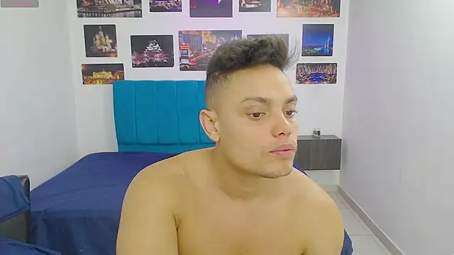 Snapshot of Booy_Hott chatting on January 2025 03:20:01 PM Booy Hott online show from January 2025 03:20:01 PM