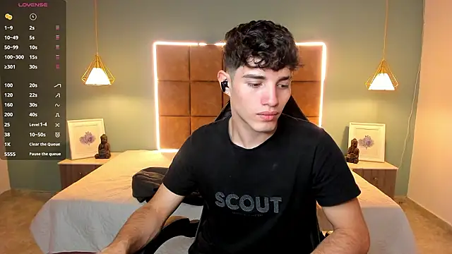 AlejooTwink online show from March 2026 03:43:01 AM