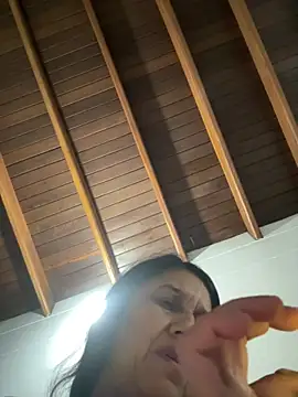 Snapshot of siri_duque chatting on April 2026 12:45:01 AM siri duque online show from April 2026 12:45:01 AM