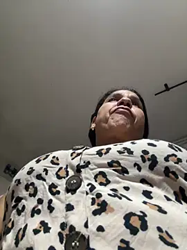 Snapshot of siri_duque chatting on May 2026 03:11:02 AM siri duque online show from May 2026 03:11:02 AM