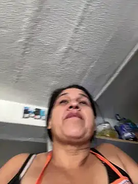 Snapshot of siri_duque chatting on June 2026 02:12:02 PM siri duque online show from June 2026 02:12:02 PM