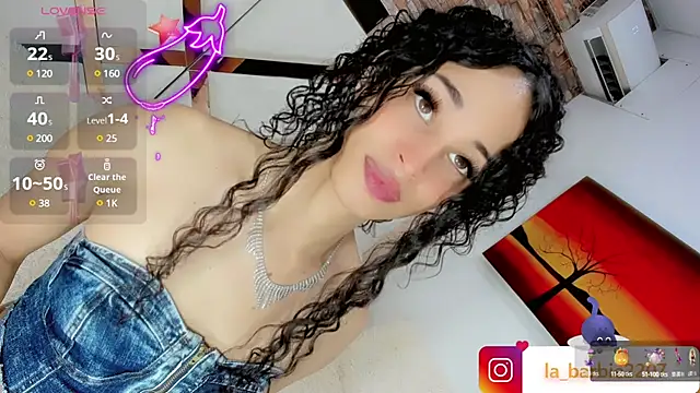 Snapshot of barbiedolls_x chatting on February 2025 08:18:02 AM barbiedolls x online show from February 2025 08:18:02 AM