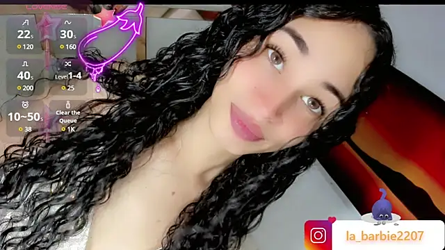 Snapshot of barbiedolls_x chatting on March 2025 09:04:02 PM barbiedolls x online show from March 2025 09:04:02 PM