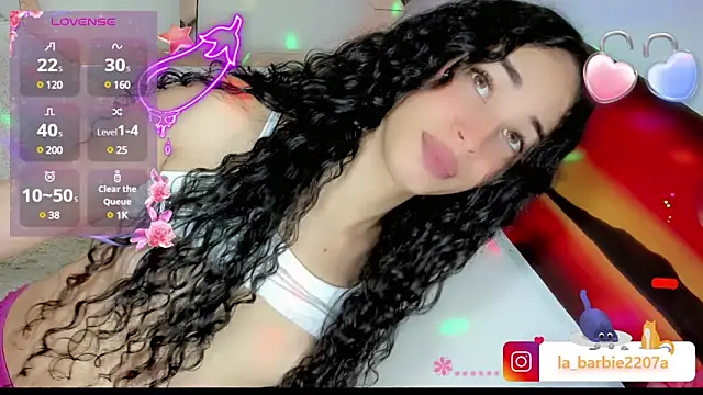 Snapshot of barbiedolls_x chatting on March 2025 02:15:01 AM barbiedolls x online show from March 2025 02:15:01 AM
