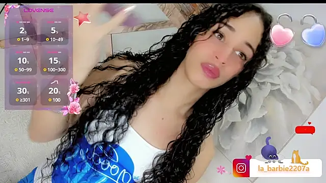 Snapshot of barbiedolls_x chatting on March 2025 02:19:01 AM barbiedolls x online show from March 2025 02:19:01 AM