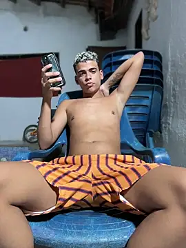 Leo bunny hot online show from February 2026 10:49:01 PM