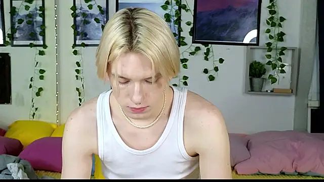 Ron Vils online show from February 2025 06:02:02 PM