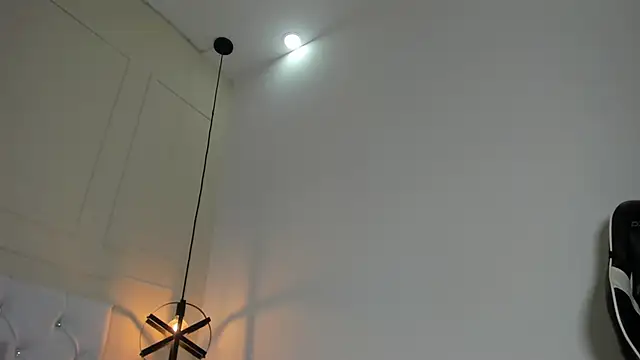 Snapshot of Slut_Milf_ chatting on December 2024 08:50:01 AM Slut Milf  online show from December 2024 08:50:01 AM