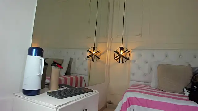 Snapshot of Slut_Milf_ chatting on December 2024 07:16:02 PM Slut Milf  online show from December 2024 07:16:02 PM