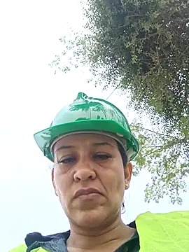 Snapshot of Slut_Milf_ chatting on March 2025 03:02:02 PM Slut Milf  online show from March 2025 03:02:02 PM