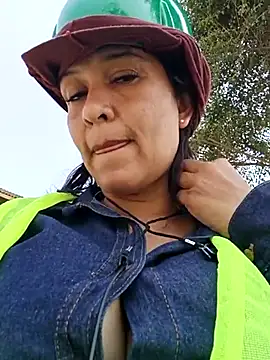 Snapshot of Slut_Milf_ chatting on March 2025 03:12:02 PM Slut Milf  online show from March 2025 03:12:02 PM