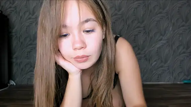 Sara Kox online show from October 2025 02:02:01 PM