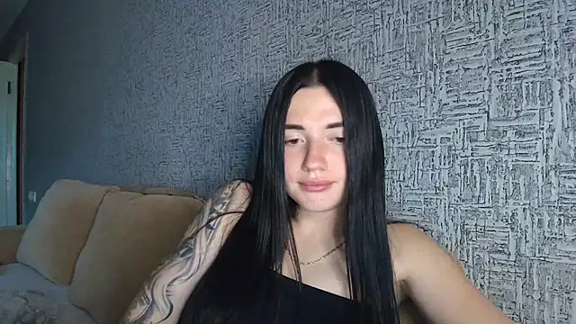 Snapshot of Liana_diva chatting on June 2026 04:52:01 PM Liana diva online show from June 2026 04:52:01 PM