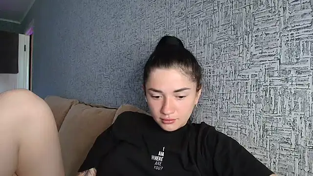 Snapshot of Liana_diva chatting on June 2026 10:10:02 AM Liana diva online show from June 2026 10:10:02 AM