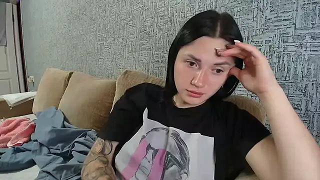 Snapshot of Liana_diva chatting on July 2026 06:58:02 PM Liana diva online show from July 2026 06:58:02 PM