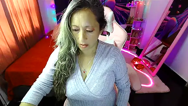 Melanyy 100 online show from March 2026 09:09:01 PM