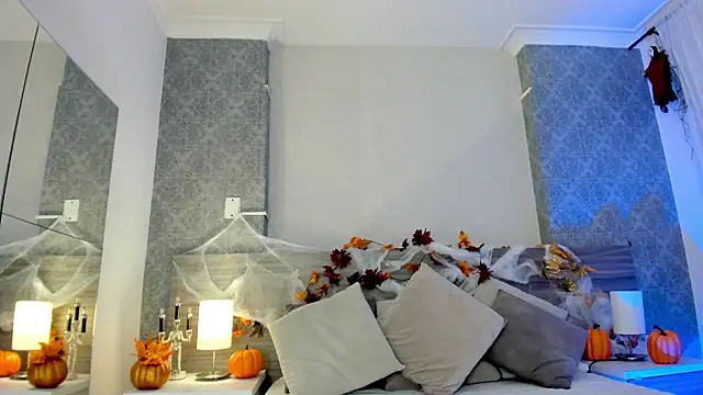 Mistyca online show from October 2025 11:29:01 AM