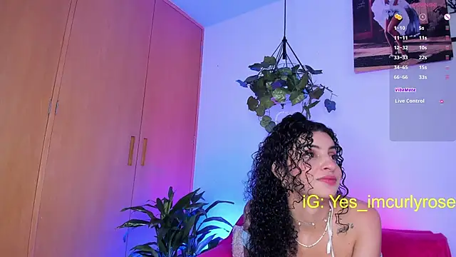 CurlyRose   online show from March 2025 08:48:02 PM