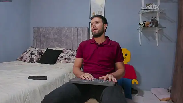 ETHAN ADAM online show from March 2026 09:37:01 PM