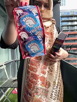 Snapshot of famous_indian_girl chatting on October 2025 06:07:02 PM famous indian girl online show from October 2025 06:07:02 PM