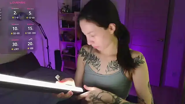 Space X Roxy  online show from January 2025 07:53:01 PM