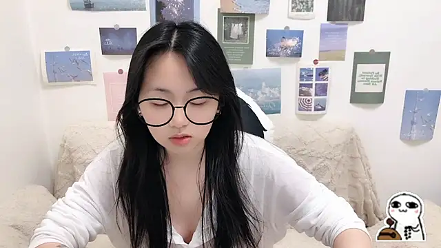 LiLiYbaby online show from February 2026 06:28:02 AM