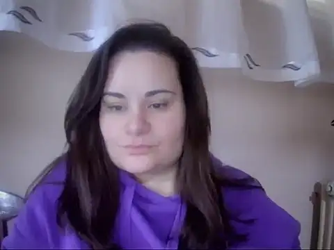 AalinnaK online show from February 2026 02:48:02 PM