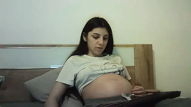 Ahotkittyxxx online show from November 2025 05:13:01 PM